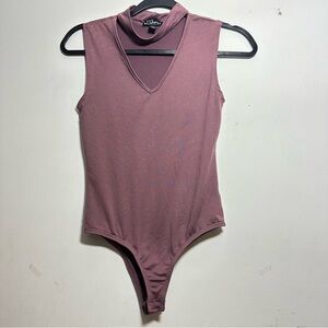 J for Justify Mauve Bodysuit Chic Mauve Sleeveless Bodysuit - size‎ Small - NWOT